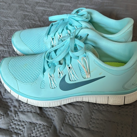 Nike sneakers - Picture 7 of 7